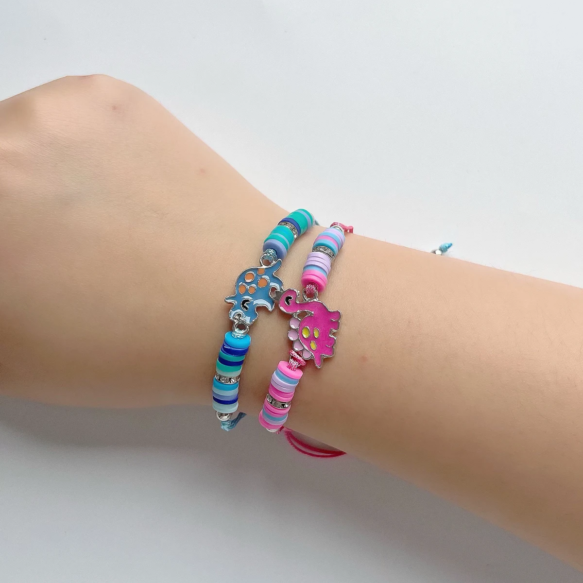 Set di braccialetti con dinosa - Ceramic Link Bracelet recensione e prezzo