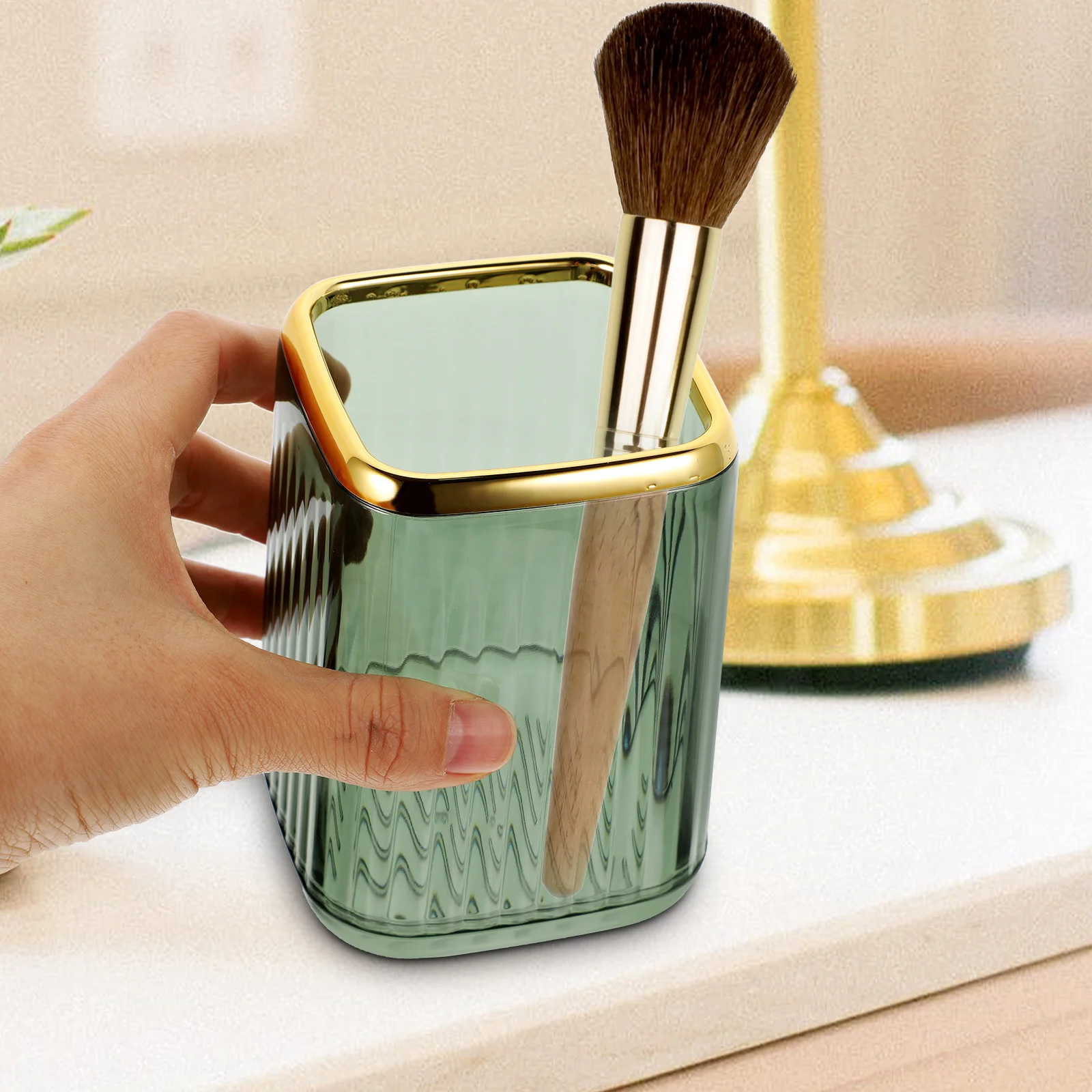 ที่ใส่แปรงแต่งหน้าแบบใส ที่เก็บดินสอ ปากกา ที่วางแปรงบนโต๊ะ ที่เก็บของบนโต๊ะเครื่องแป้ง