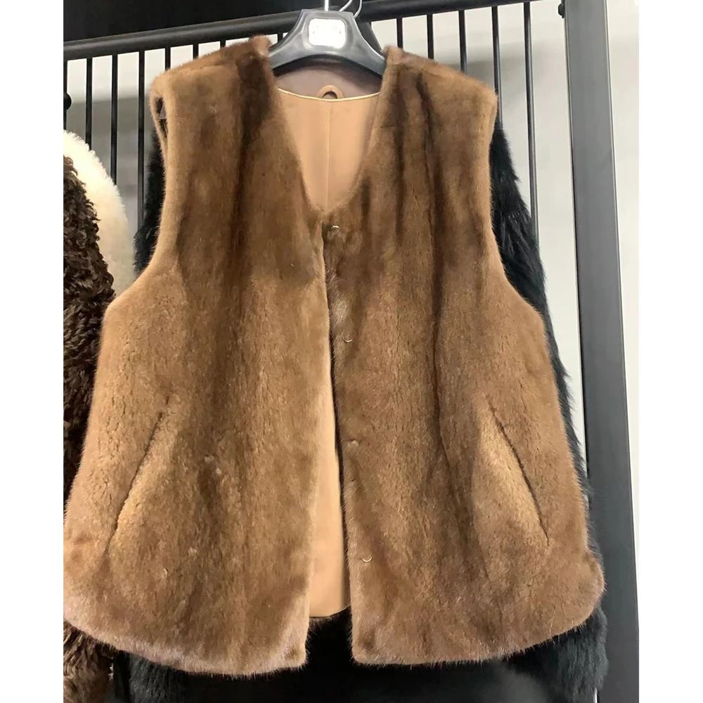 2024 Luxury Danmark Full Pelt Female Mink Fur Outerwear Luhayesa Women Winter Real MinK Fur Vest