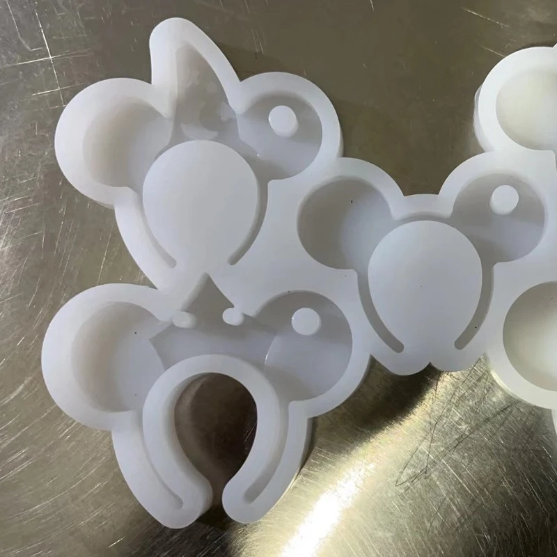 디즈니 미키 실리콘 케이크 금형 애니메이션 Diy 키 체인 펜던트 금형 주방 베이킹 초콜릿 금형 식품 학년 베이킹 케이크 도구 선물