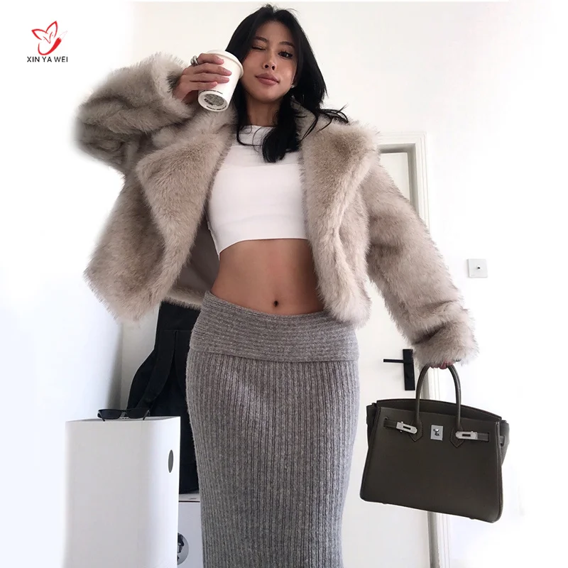 2024 Fashion Women\'s Faux Fur Coat Autumn Winter Women Short Faux Fox Fur Fluffy Jacket High Quality Ladies Furry Coats