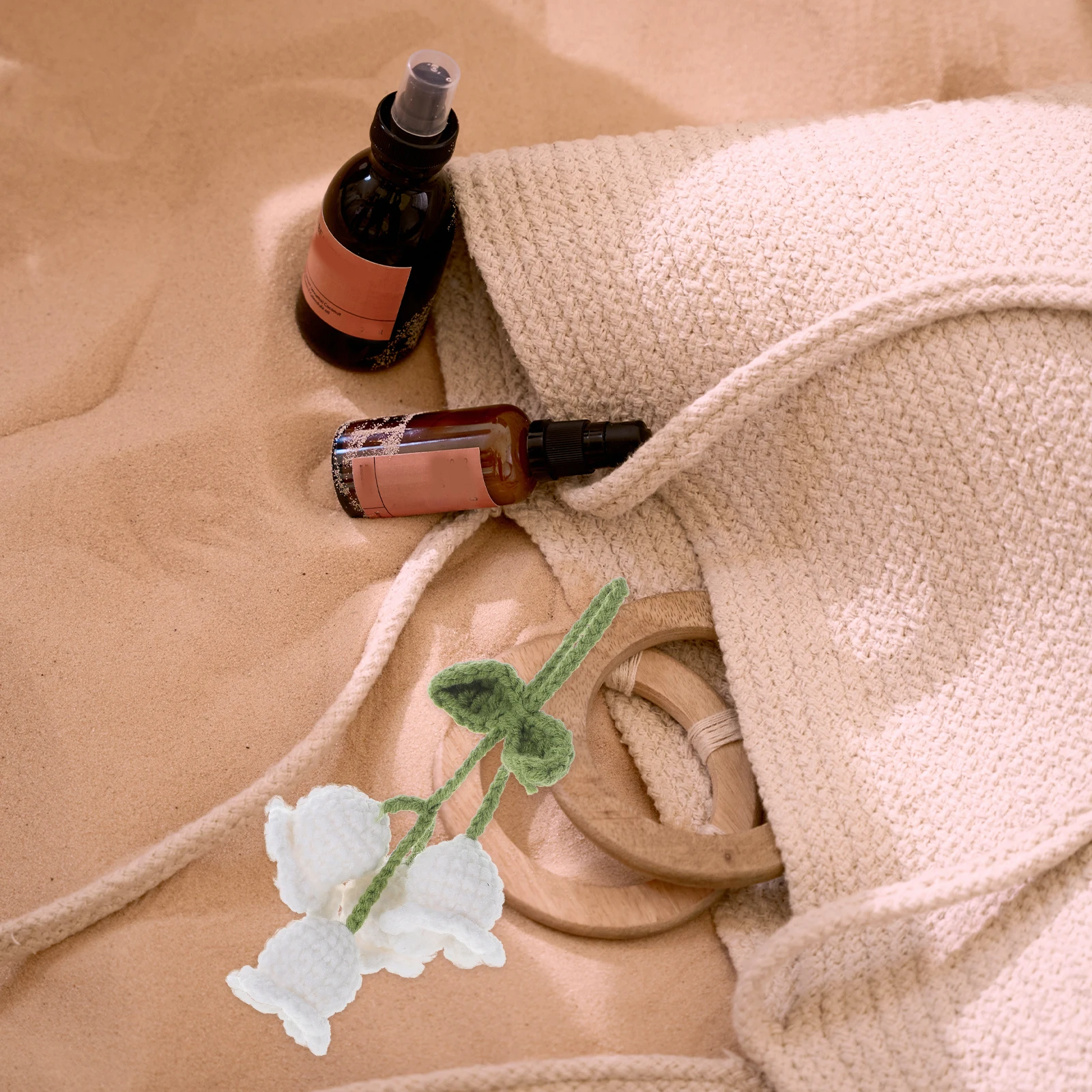 

Bellflower Keychain Knitted Flower Pendant For Bag Backpack Key Decoration Woolen Yarn Hanging Ornament Craft Decor