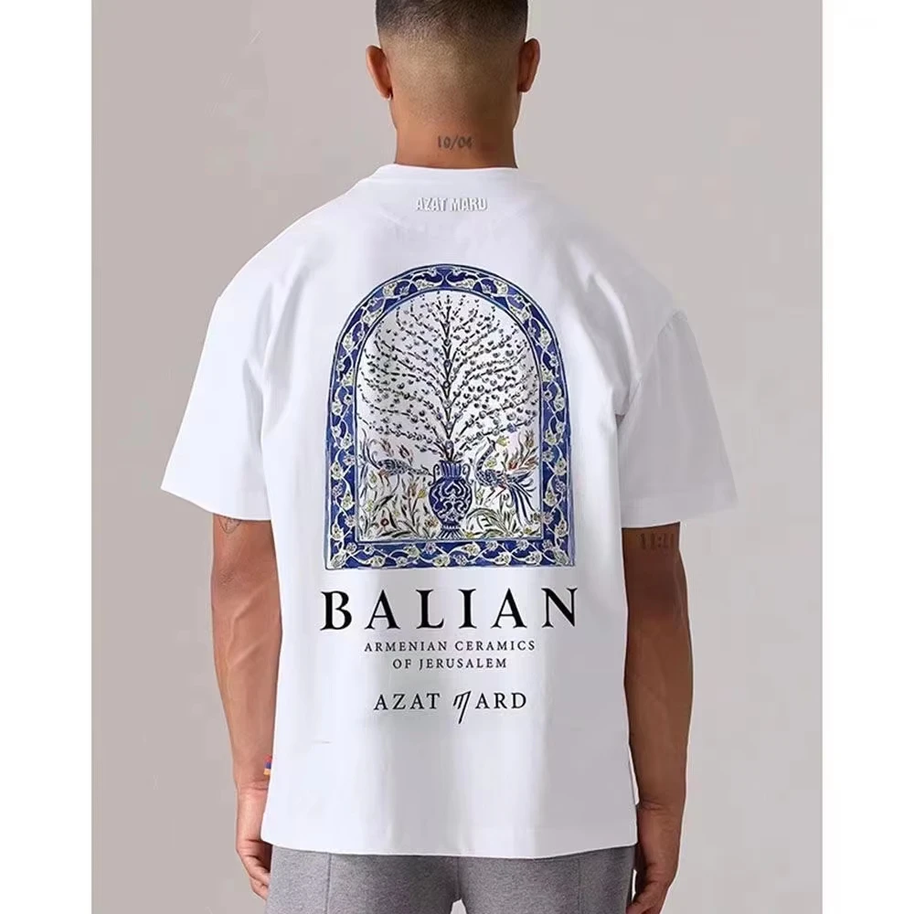 Das neue Kurzarm-T-Shirt im amerikanischen Stil für Herren-Sommer-Freizeitkleidung im Jahr 2025 ist bequem und schlicht