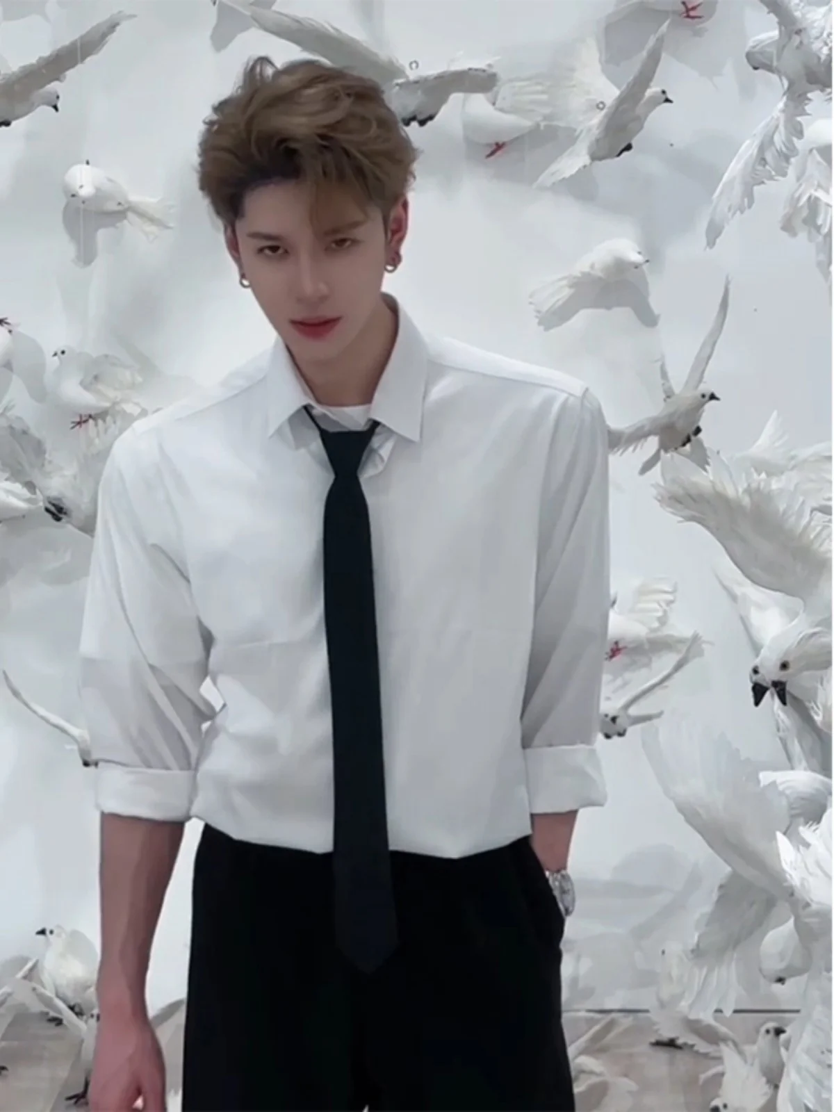 

White Long Sleeve Men's Shirt Summer Youth Casual Loose Sun Protection Inner Wear Fashionable Flip Collar Business Casual