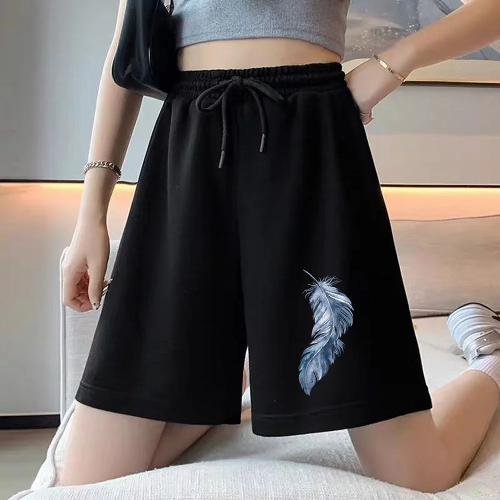 Women\'s Loose Cropped Shorts Feather Printing Harajuku Clothing Sports Pants Fashion Casual Sports Loose Ladies Black Shorts