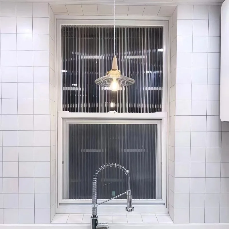 Customization Energy-Efficient Thermal Break Aluminum Folding Double-Hung Windows with Vertical Sliding Sashes for Easy Cleaning
