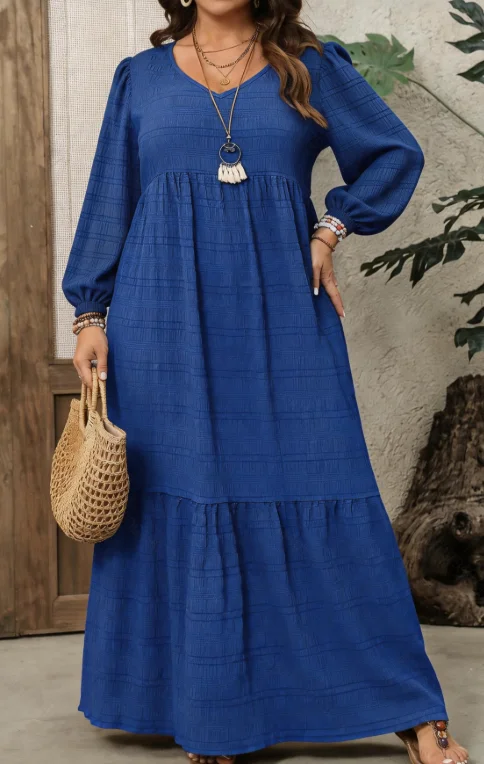 Damenkleid in Übergröße mit Strukturierter Oberfläche, Dehnbar, V-Ausschnitt, Laternenärmel, Locker Geschnittenes, Mehrschichtiges Casual-Maxikleid – Detail 5