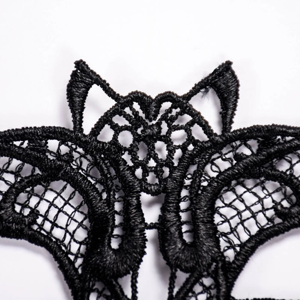 

2pcs Hollow Bat Lace Half Face Masks for Women Girls Lightweight Adjustable Party Costume Masquerade Carnival Halloween Cosplay
