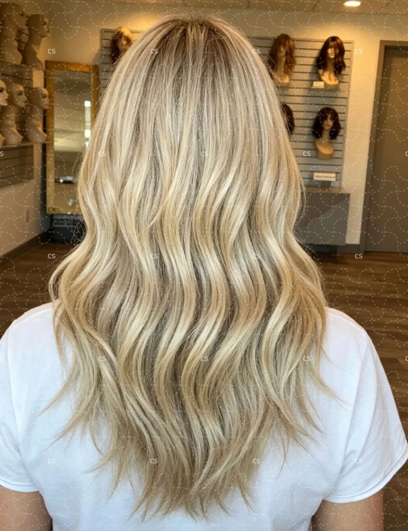 18inch Glueless Highlighted Blond Wig 150 Density Body Wave 13x4 Lace Frontal with Baby Hair Pre-Plucked Soft 100% Human Hair view 4