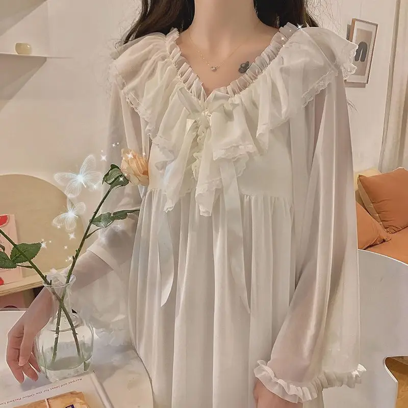 Nightdress women in spring autumn sweet new summer Korean long-sleeved sexy lace palace style princess long home wear aesthetic