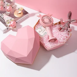 Valentine's Day Heart-Shaped Gift Box PVC Diamond Love Heart Candy Packaging Box Girls Birthday Wedding Rose Flower Gifts Box