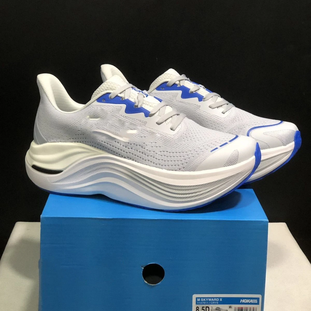 Men's Walking Shoes New Summer Breathable Women's Sneakers Non-slip Breathable Walking Shoes Lace Up Soft Casual Lightweight Sho