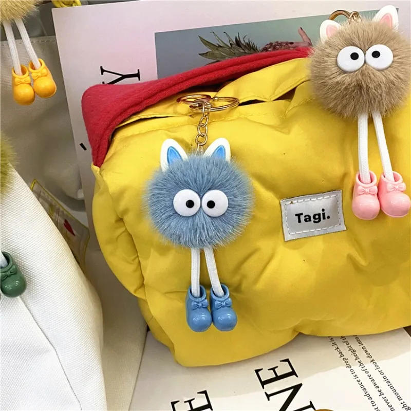 Uroczy breloczek z dużymi oczami, pluszowa lalka z imitacji futra królika, kreskówkowe bryczesy, breloczek z długimi nogami, zawieszka do plecaka, lalka.