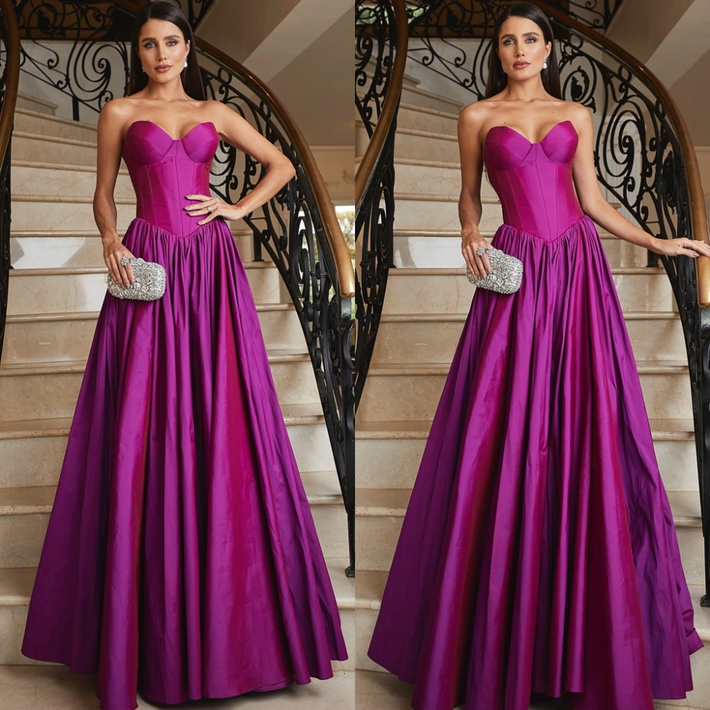 Сексуальное фиолетовое атласное вечернее платье по индивидуальному заказу, вечерние платья для выпускного вечера без бретелек и без рукавов, классические трапециевидные платья знаменитостей со шлейфом