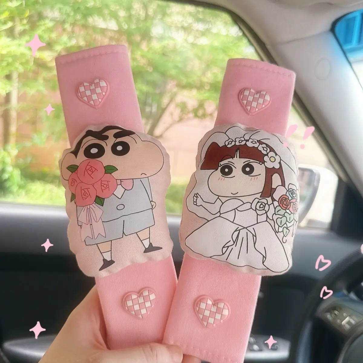 

Kawaii Crayon Shin Chan Car Safety Belt Shoulder Protection Cover Decorative Anime Cartoon Cute Car Accessories Girls Gifts Toys