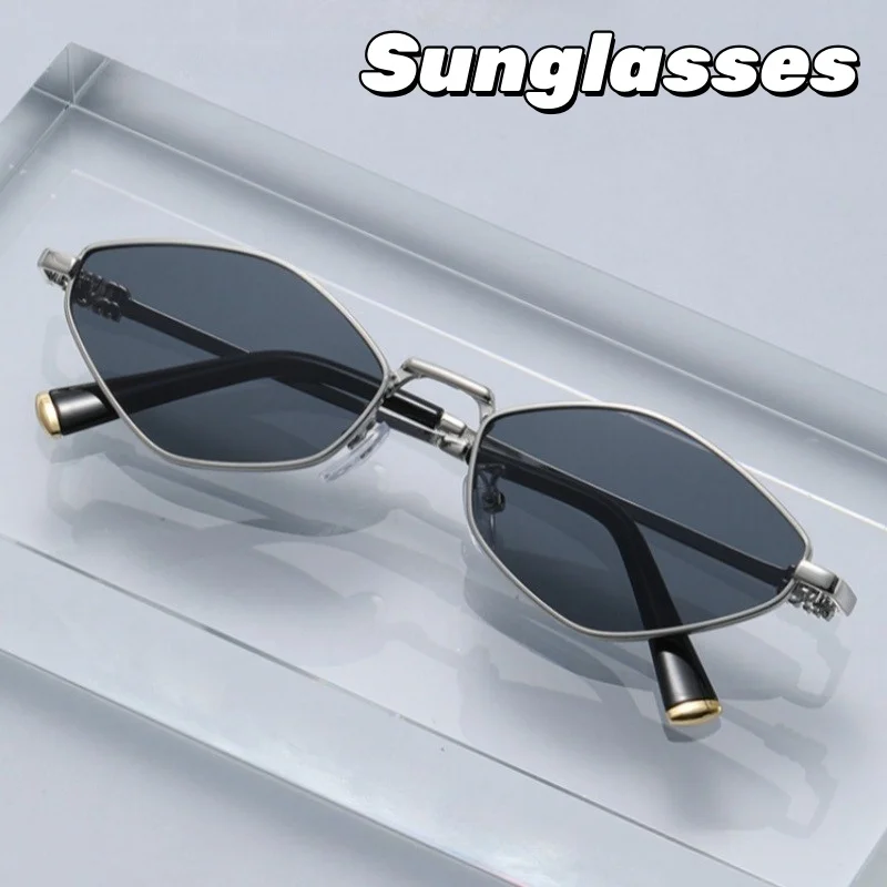 

2025 New Outdoor Fashion Metal Full-Frame UV-Protective Sunglasses Classic Street Style Versatile UV400 Sunglasses