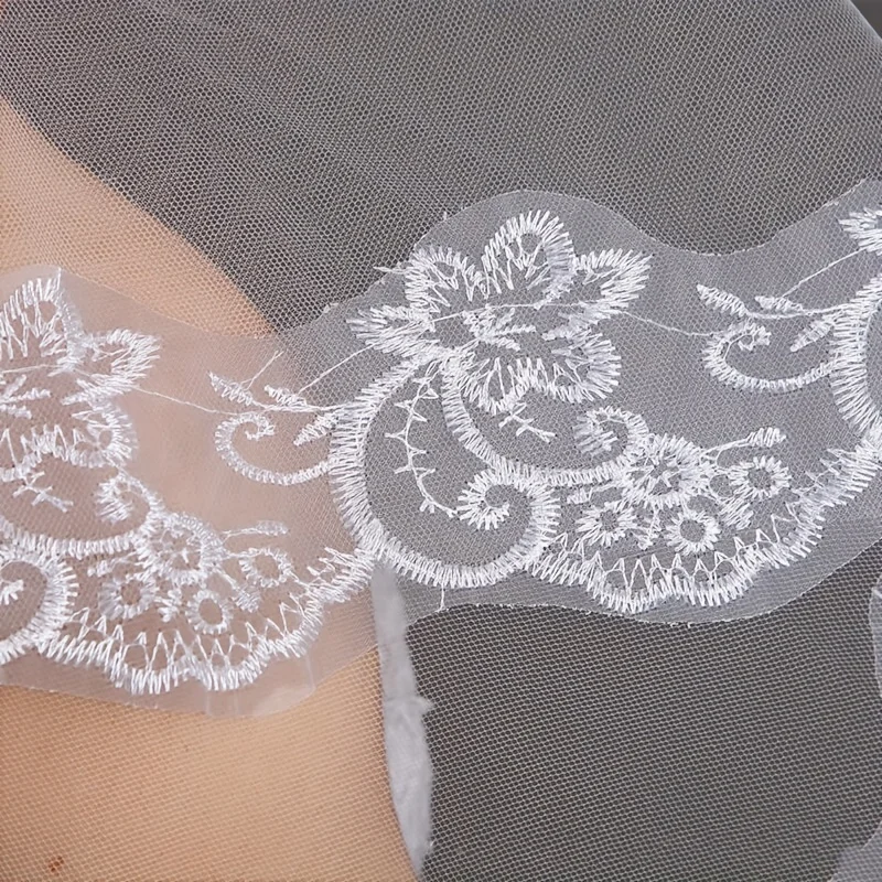 Weiß Elfenbein Spitze Stickerei Rand Braut hochwertige Tüll Braut Schleier 1 Schicht verheiratet Hochzeit Zubehör 2024