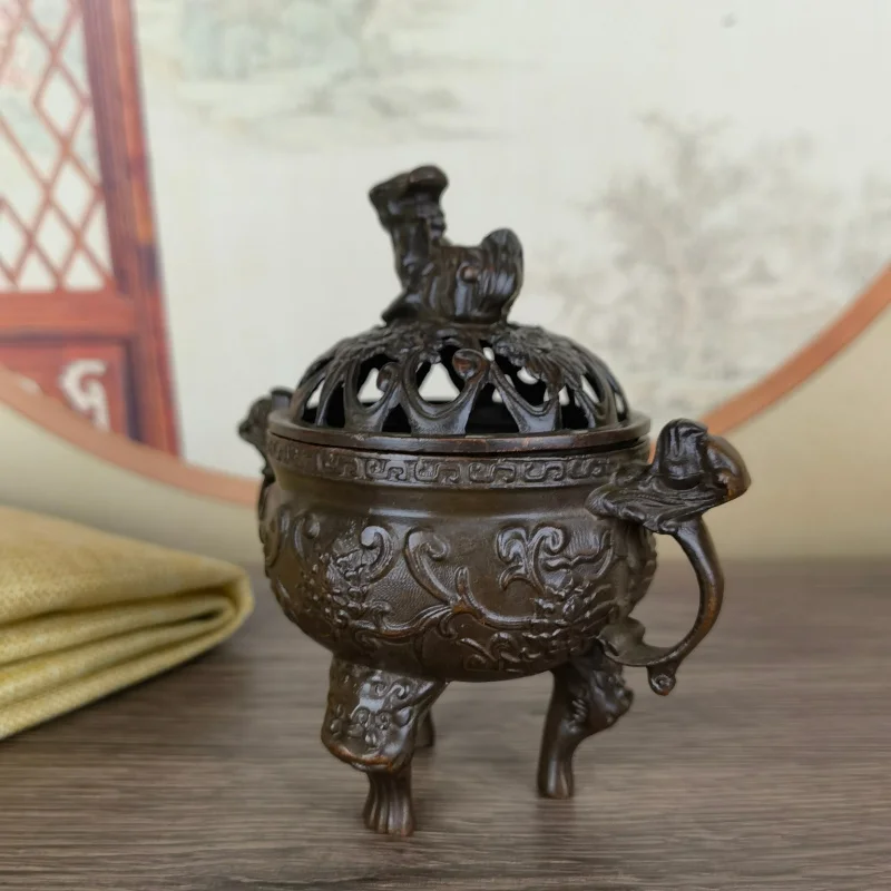 Vintage Antique Copper Lion Cover Stove Home Study Decoration Retro Chinese Sandalwood Stove Aromatherapy Stove Three Feet Items