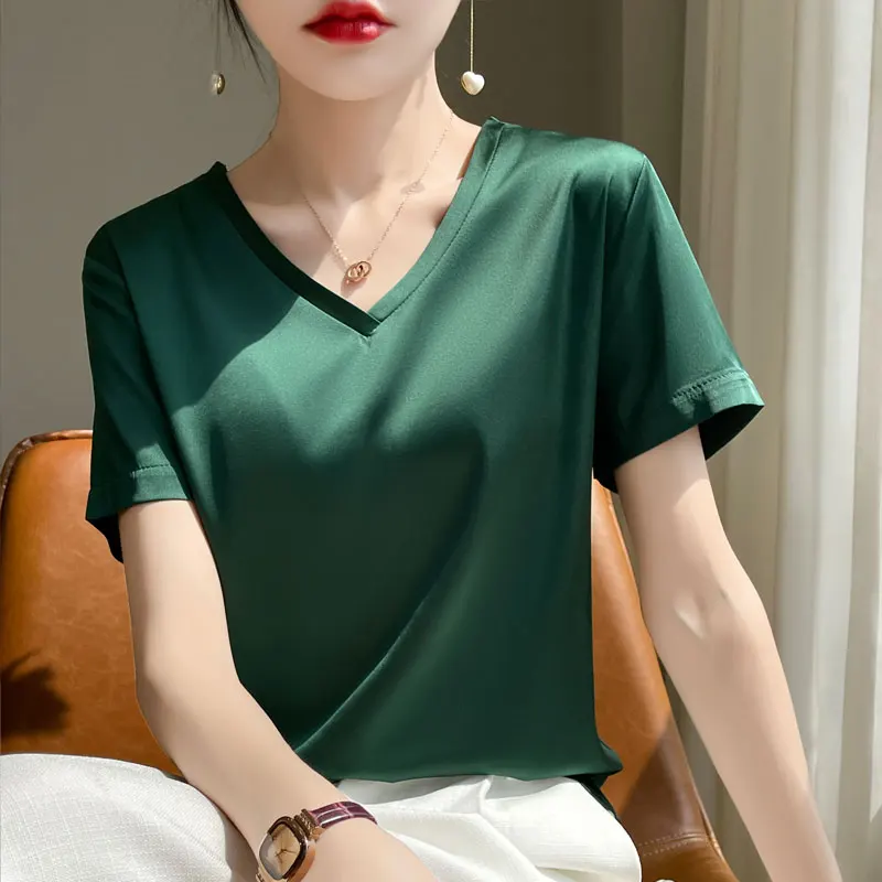 

Summer New Ice Silk Short Sleeve T-shirt Female V-neck Solid Color Plus Size Loose Satin Cool Thin Breathable Top