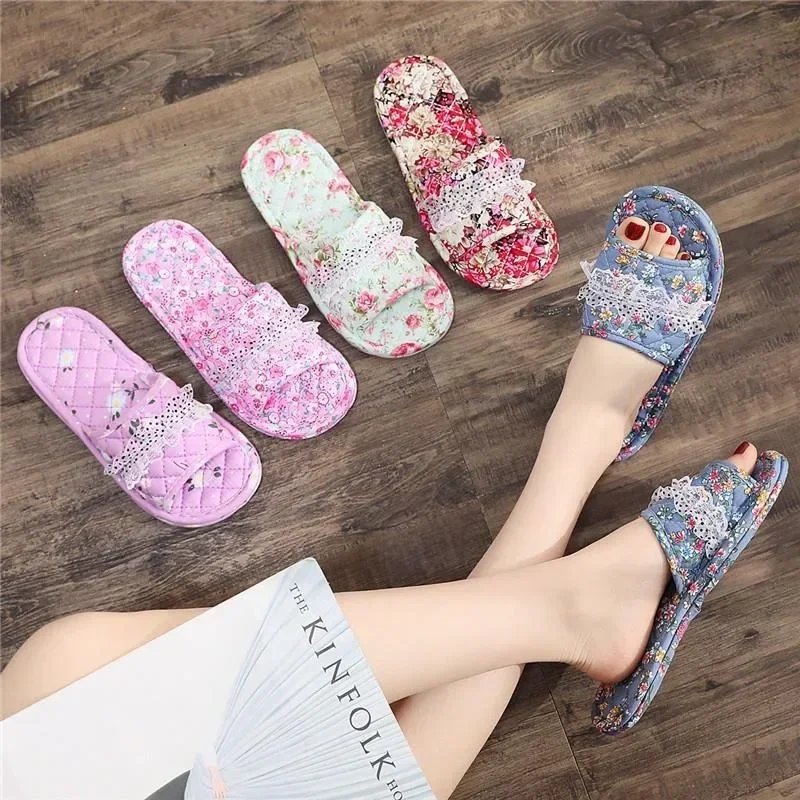 Korean Version of Cloth Sole Home Furnishings, Indoor Silent and Non Damaging Floor, Soft Sole Men and Women's Couple Slippers