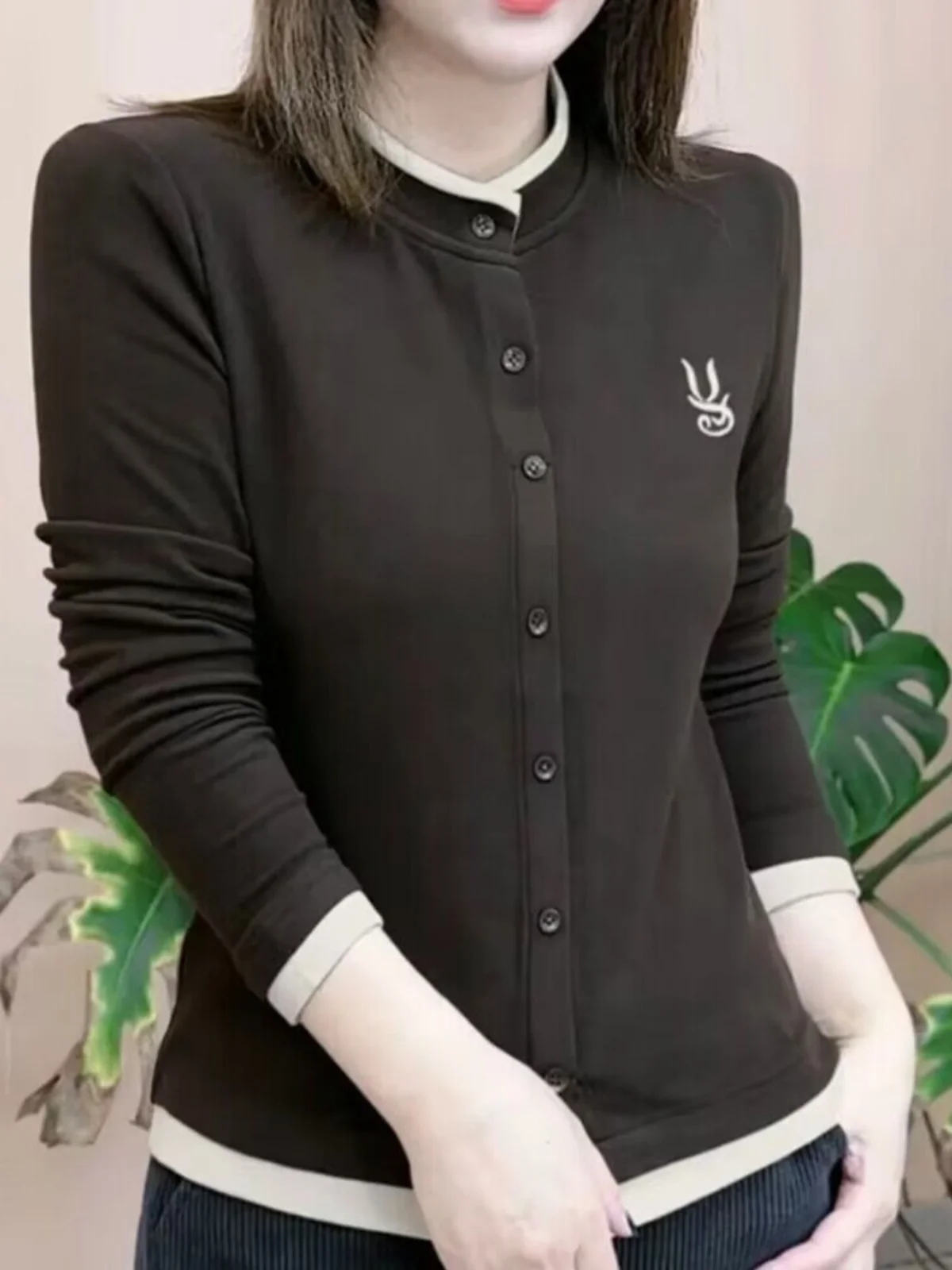 Faionable redondo ne bordado senhoras base de veludo irt outono inverno cor blo design botão acima clássico sle topo