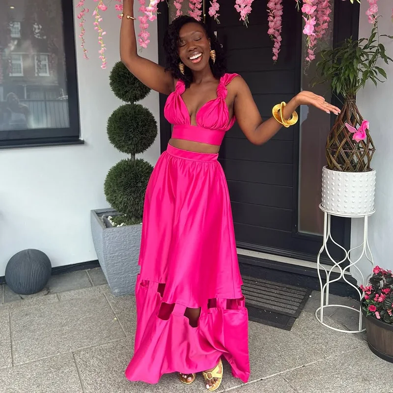 

New temperament suspender kinked top high waist hollow skirt set fashionable simple and versatile elegant holiday style high-end