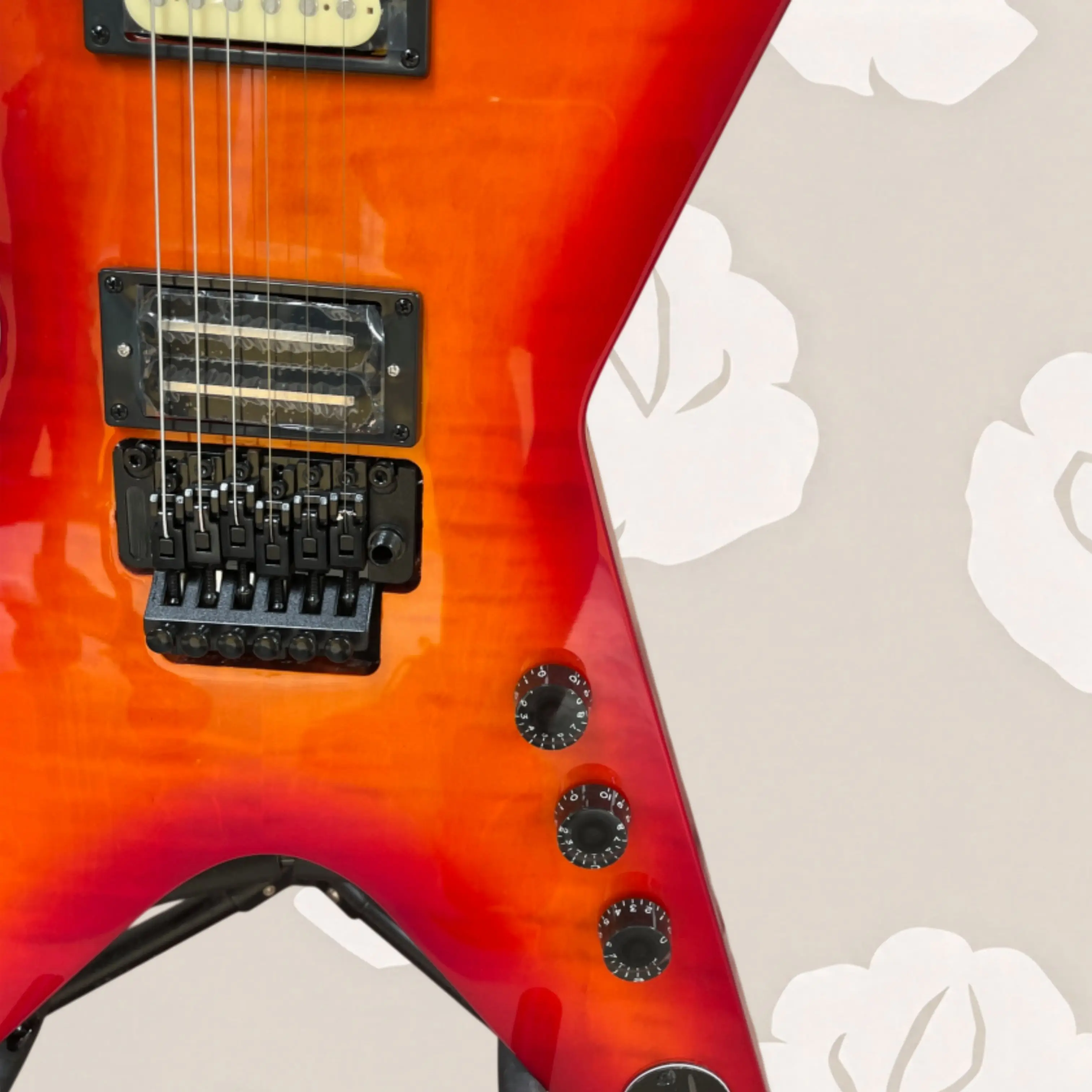 CS 6-String Electric Guitar, Glossy Finish Red Orange Gradient Flame Grain Body Guitars, Great For Rock Stage Shows Guitarra