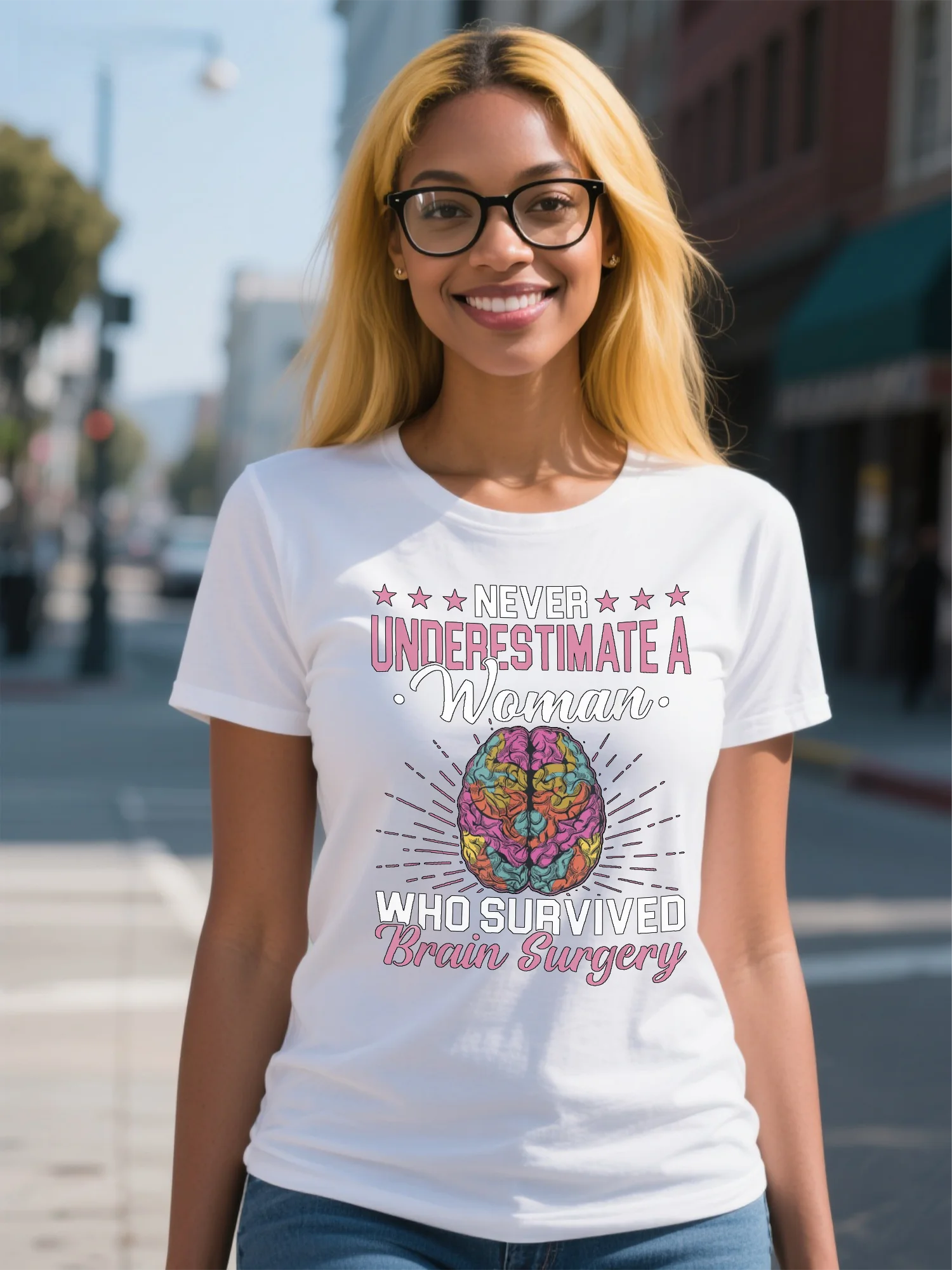 تي شيرت نسائي من القطن العضوي بنسبة 100% - طباعة فنية جرافيتي بيضاء عالية الشارع، ملابس شارع حضرية للنساء، طاقم قطني مغسول مسبقًا