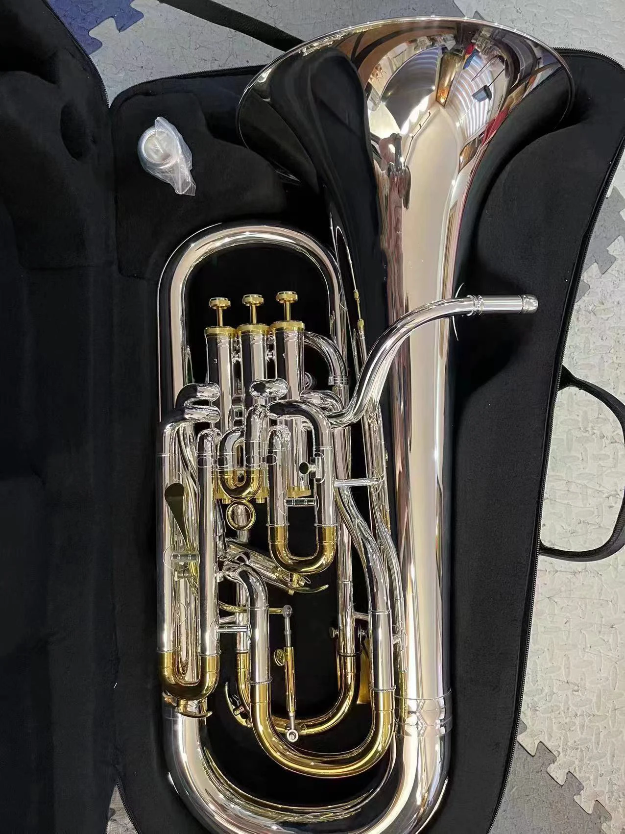 Eb Tone 3 Piston Trigger Euphonium Yellow Brass Body Wind Musical Instrument for Student Band Rehearsal & Daily Music Practice
