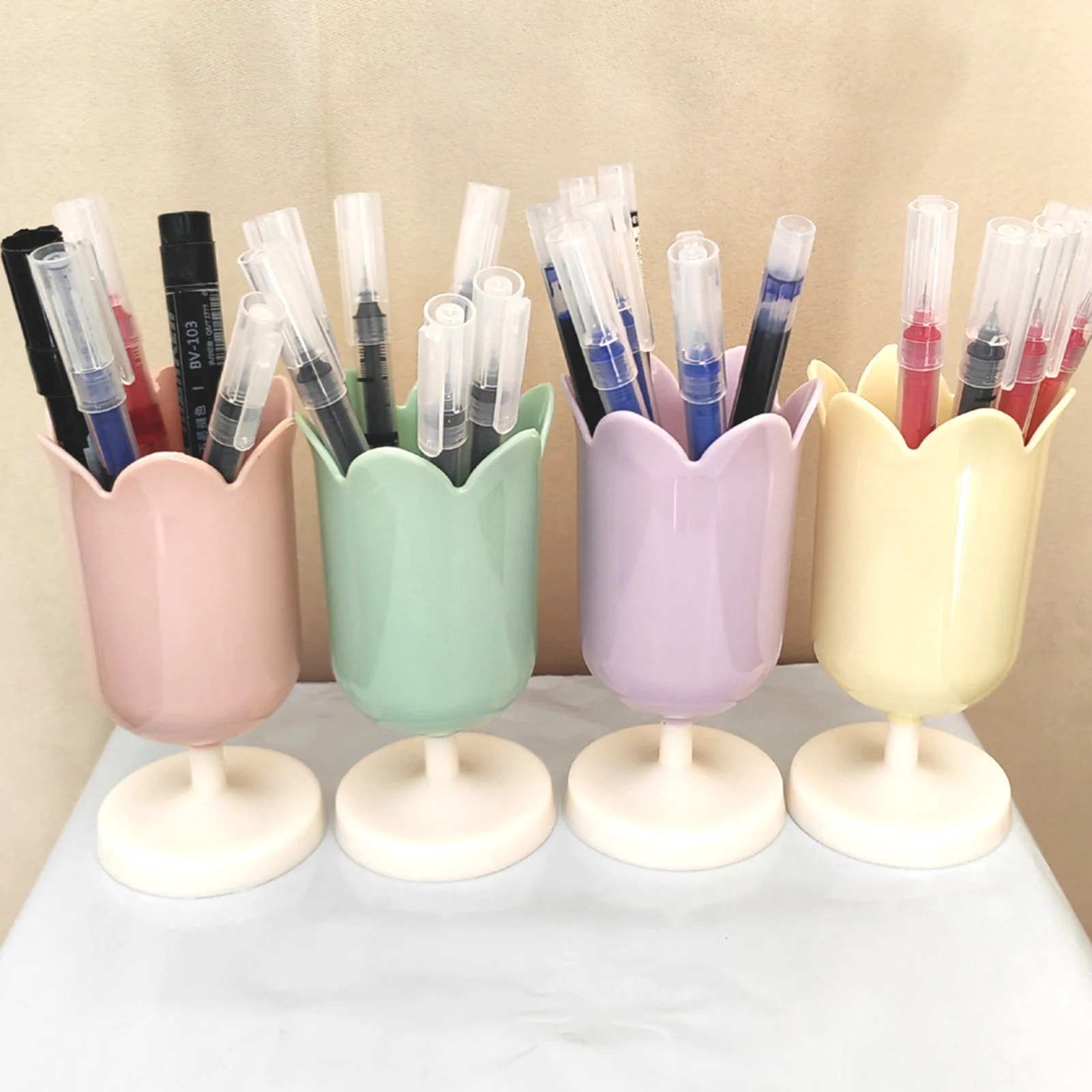 Sweet Tulip Shaped Pen Holders Creative Makeup Brush Holder Storage Box Gifts for Students Women Home School Desk Organizer