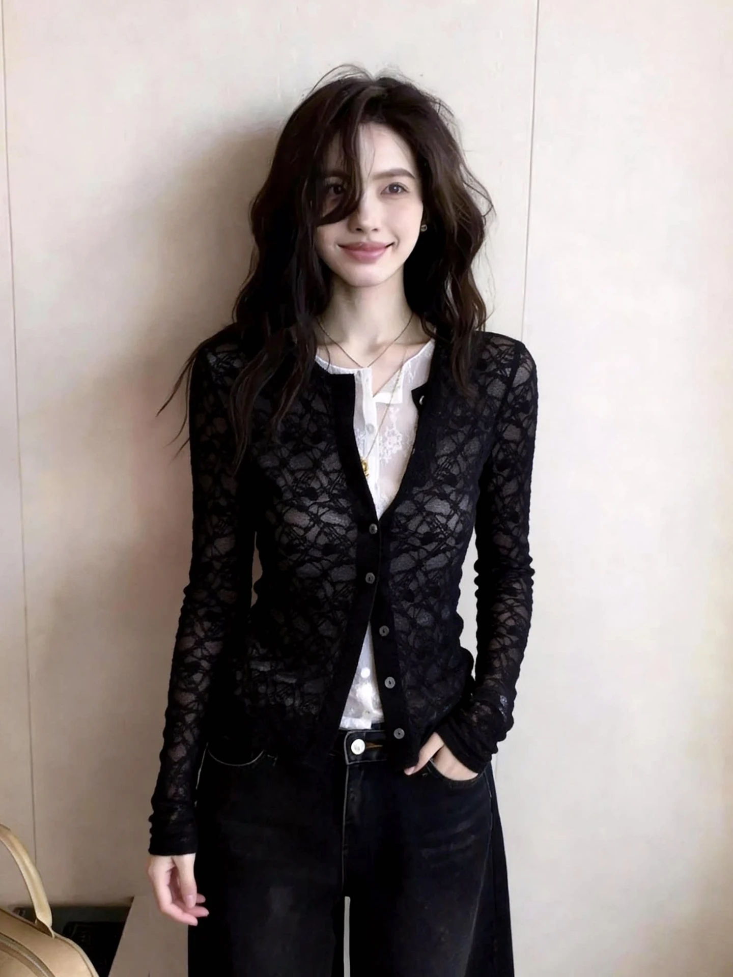 Slimming Effect Lace Long Sleeve Base Shirt Women's Fashionable Elegant High-End Feel Single Button Closure Body Shape Highli...