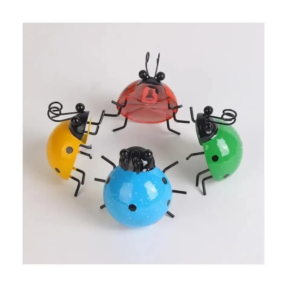 1Pc Metal Mini Ladybug Beetle Statue, Wall & Fence Hanging Ornament, Creative Craft Decor for Garden Patio Home