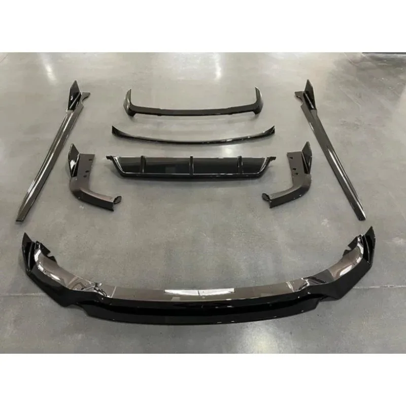 

Комплект обвесов X5 G05: задний спойлер, передний сплиттер, боковые пороги, заднее антикрыло. Новый стиль. Автоаксессуары.