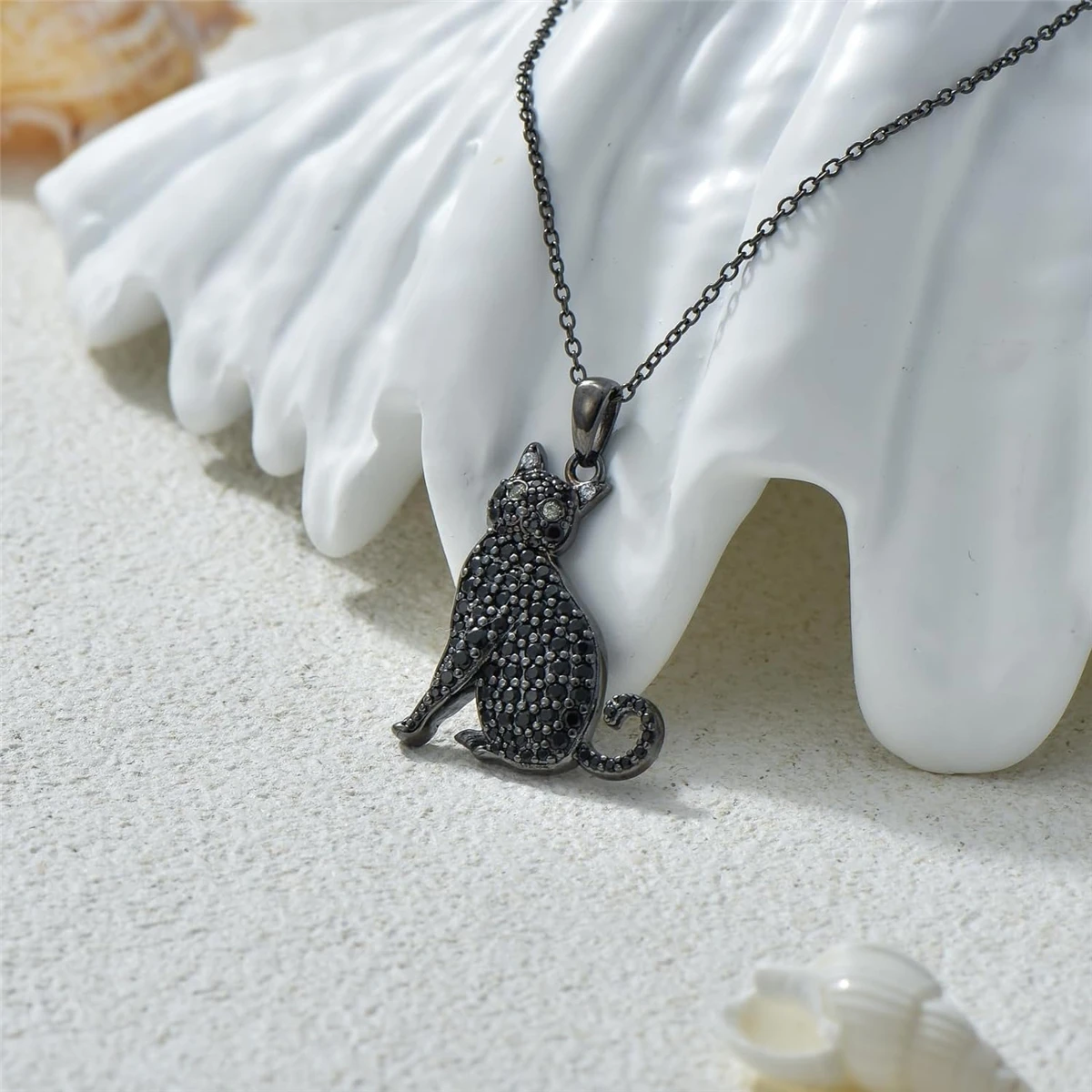 Creative Cute Bombay Cat Pendant Necklace for Women Elegant Pet Black Kitten Animal Jewelry Birthday Gift for Cat Lovers Chain