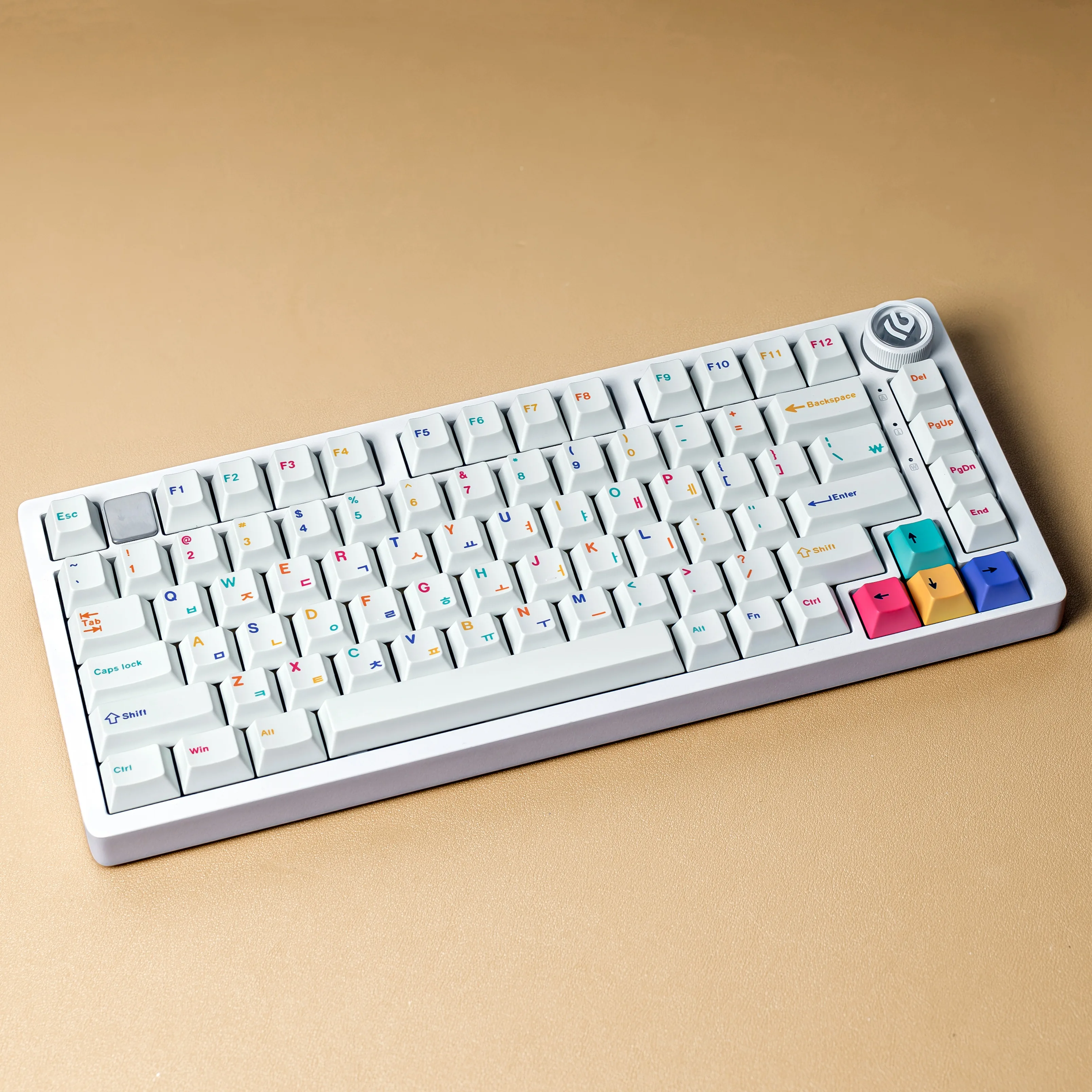

German Korean Spanish French Russian Keycaps Game PBT Cherry Key Caps Underground Black White Minimalist For Mechanical Keyboard