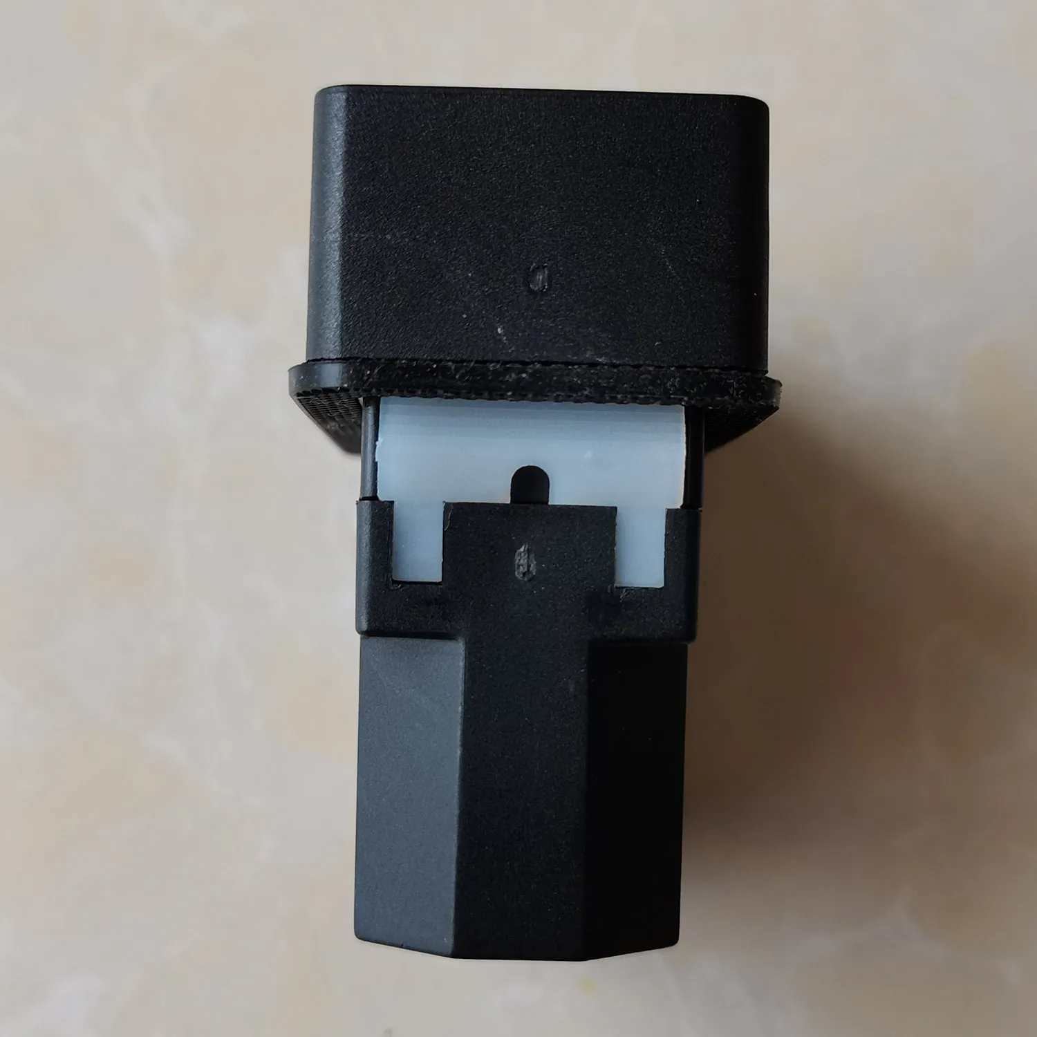 Interruttore elettromagnetico ON-OFF DKLD DZ-6 con spegnimento e protezione dalla tensione AC250V 15A