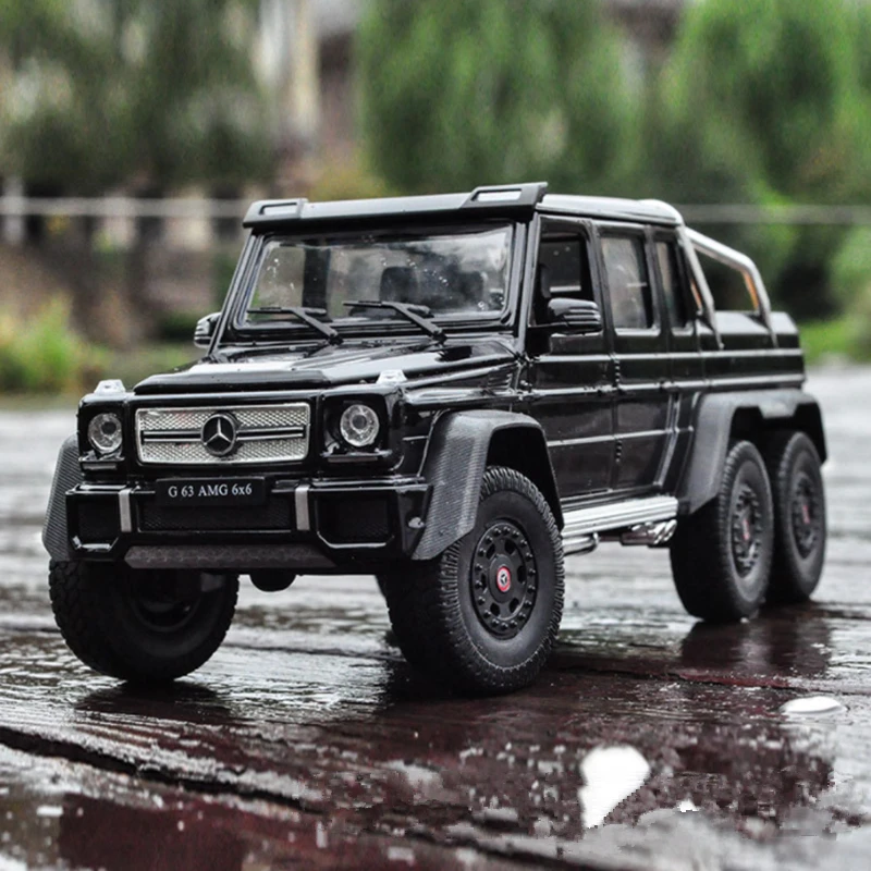 WELLY 1:24 Mercedes-Benz G63 AMG 6*6 modello di auto in lega diecast e giocattolo in metallo fuoristrada modello di auto simulazione regali per