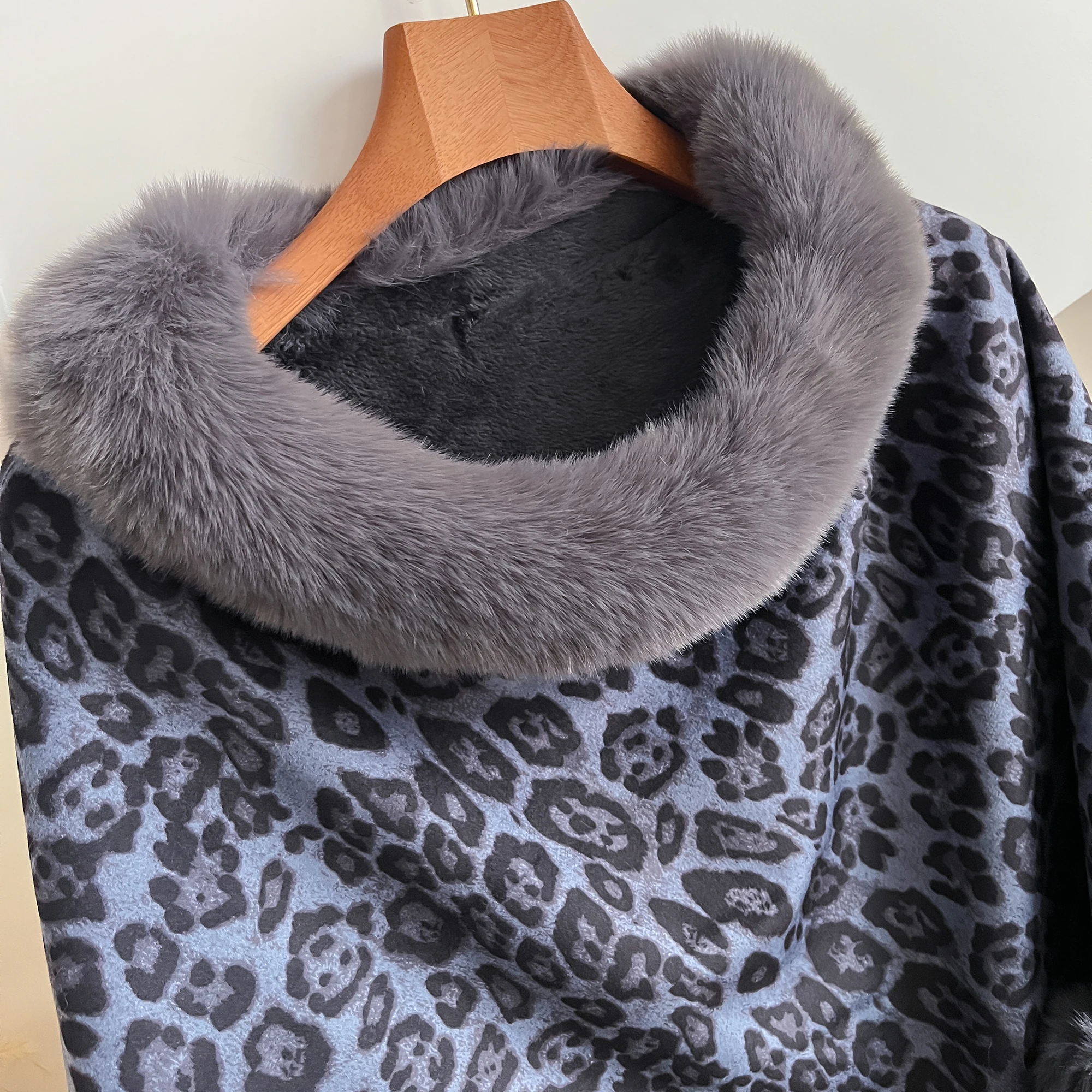 Leopard Print Faux Rabbit Fur Poncho Coat for Women Thick Warm Fluffy Lining Pullover Cape Winter Fashion Wrap Shawl view 6