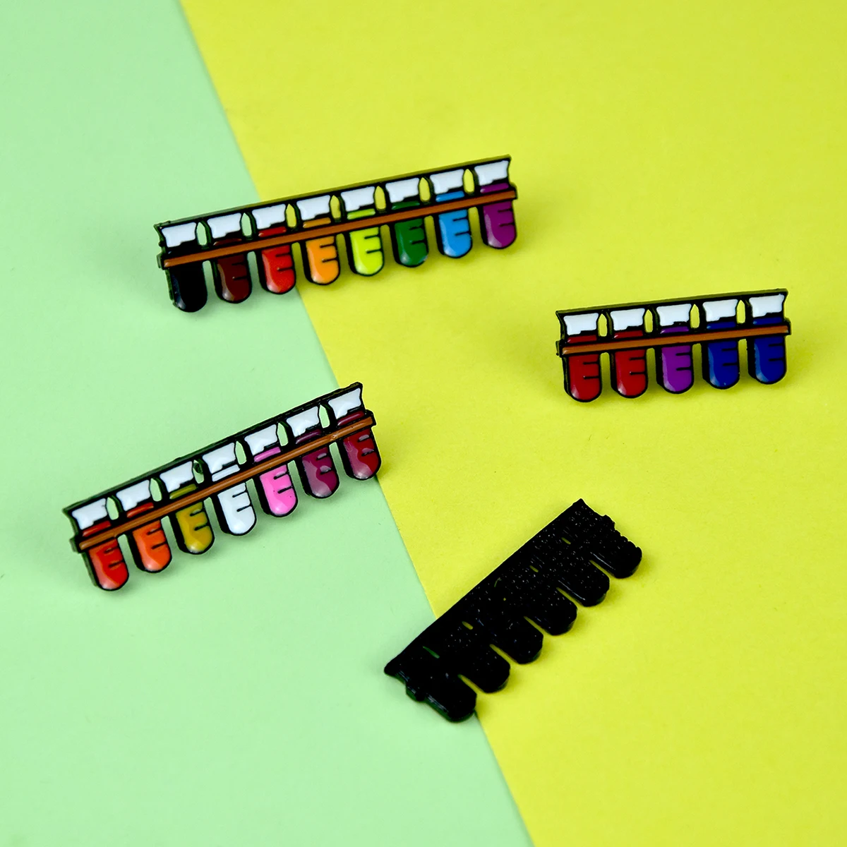 Creative Test Tube Enamel Pin Rainbow Scientific Chemistry Experiment Test Tube Brooch Metal Punk Badge Jewelry