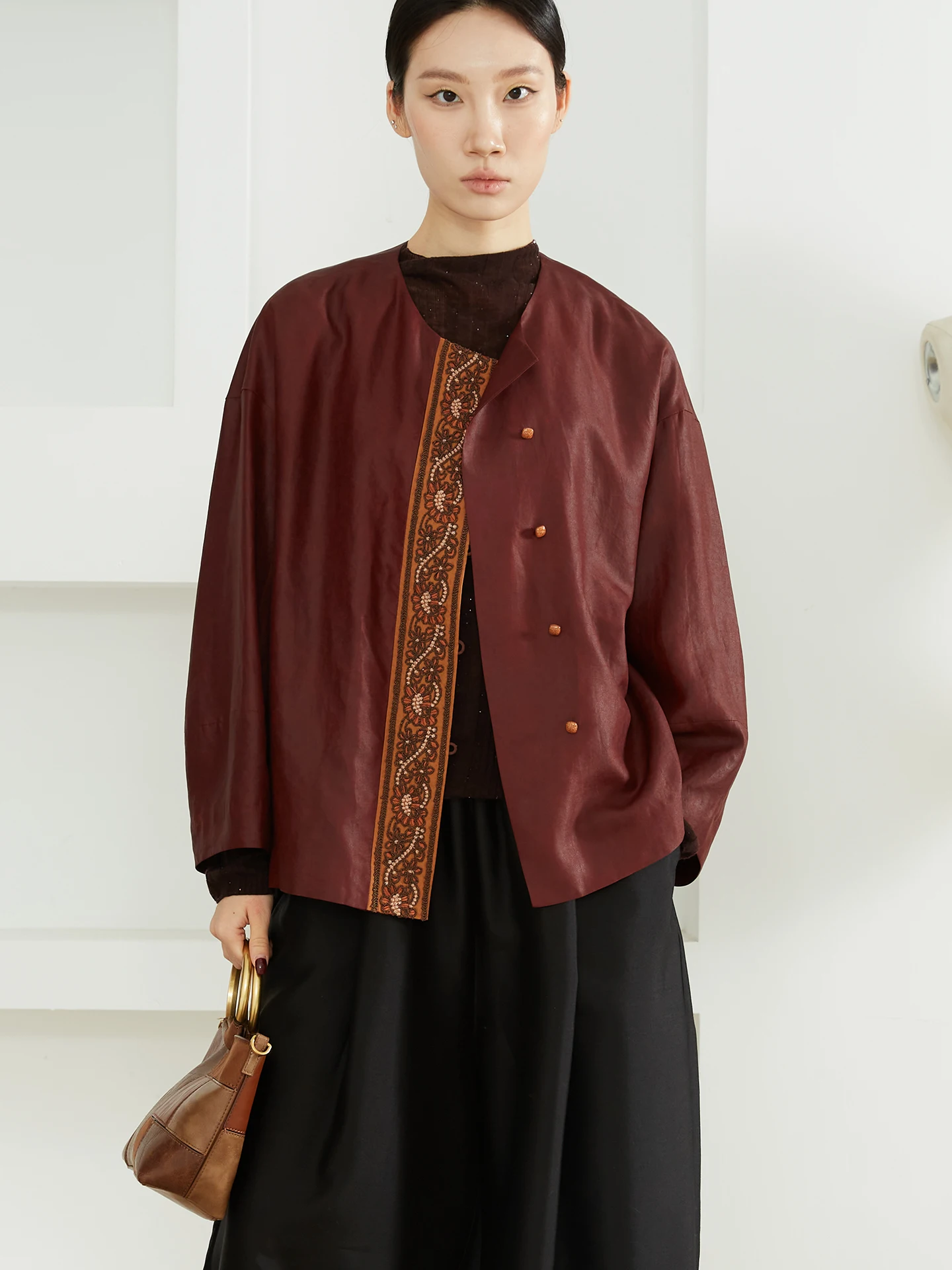 

Long Sve Silk Jaet Women's Embroidered Yangyun Silk Wide Door Front Cardigan Chinese Sle Loose Fit round Ne Button up