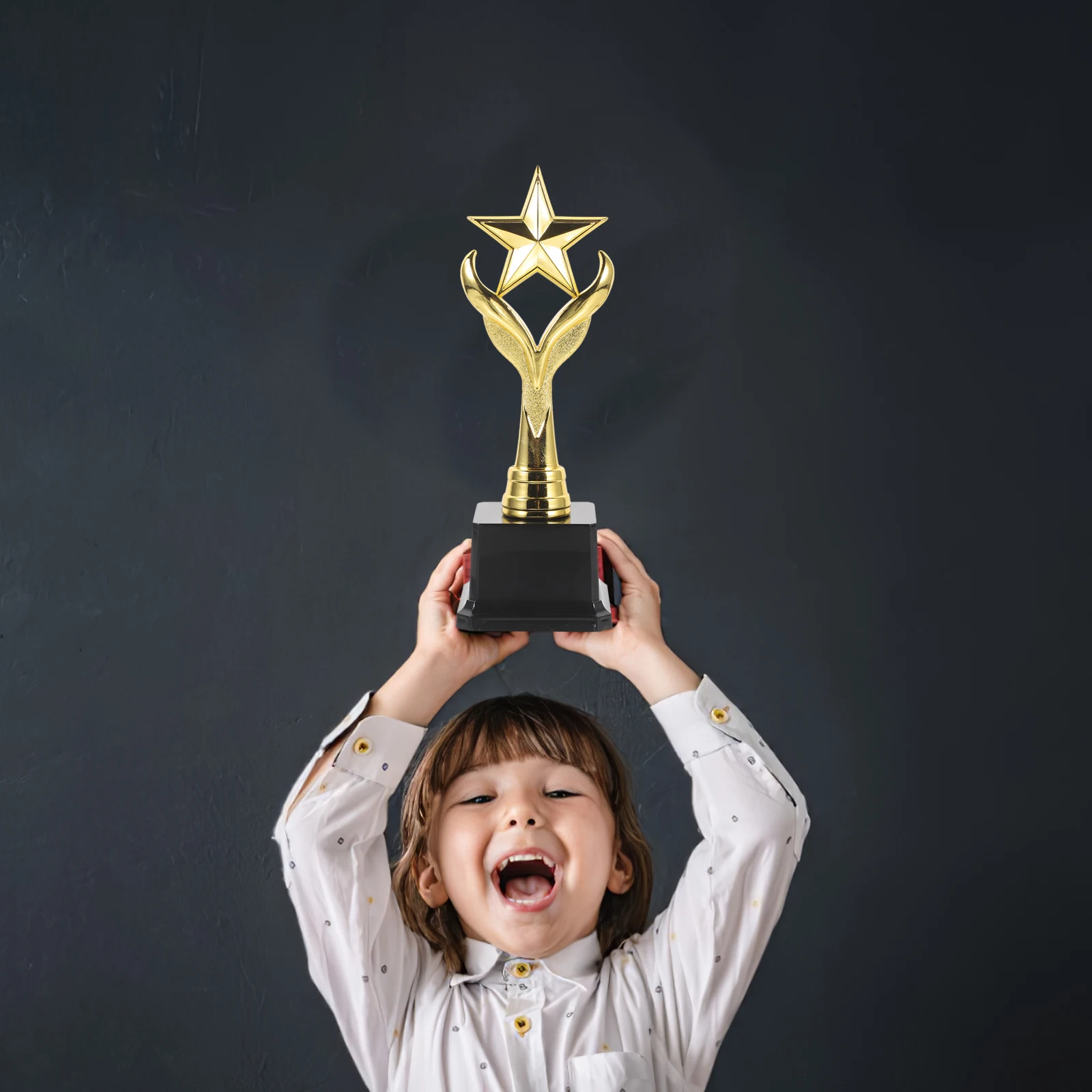 

Creative Plastic Trophies for Kids Competition Awards Small Light Trophy Cup Decor Dance Sports Singing Student Prize YG229 B