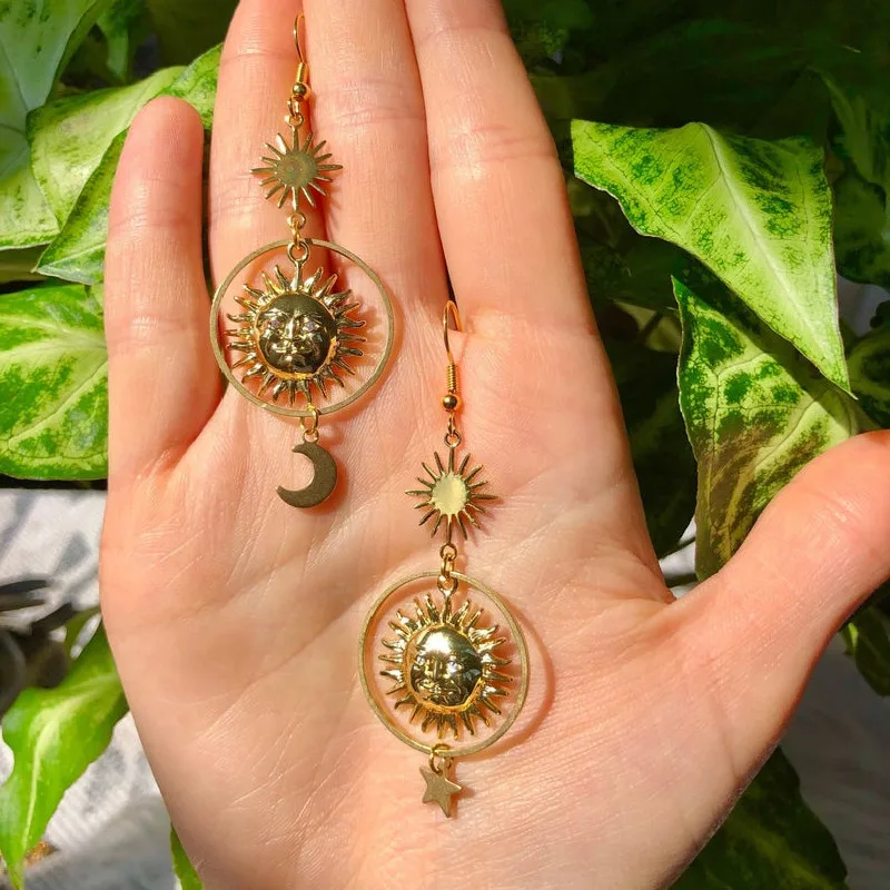 New Gold Color Sun Mismatch Star and Moon Earrings Charm Celestial Moonchild Sun Face with BOHO Creativity Jewelry Women Gift