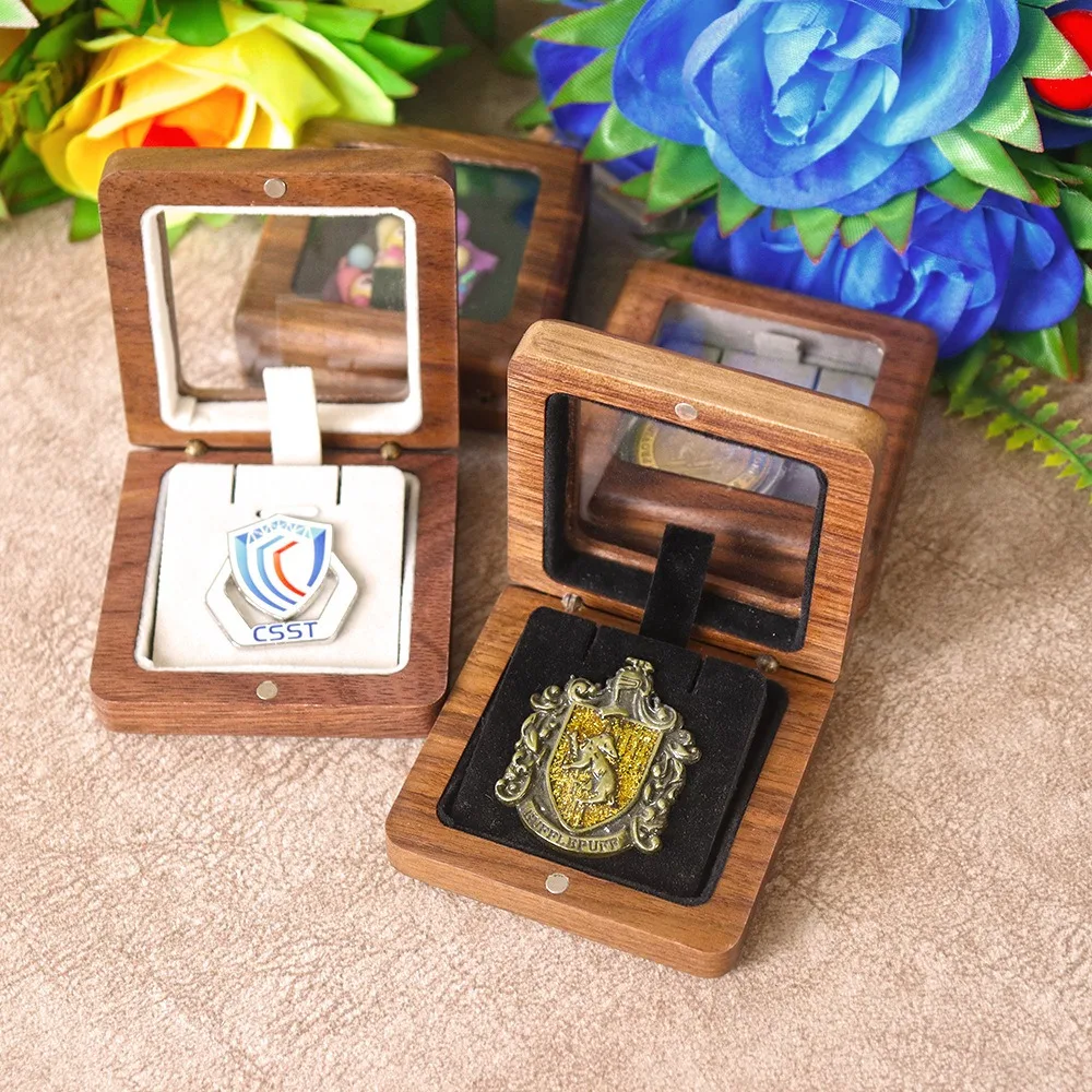 Black Walnut Wood Open The Window Badge Storage Box Retro Magnetic Attraction Medal Packaging Box Accessory Shop Display Tool