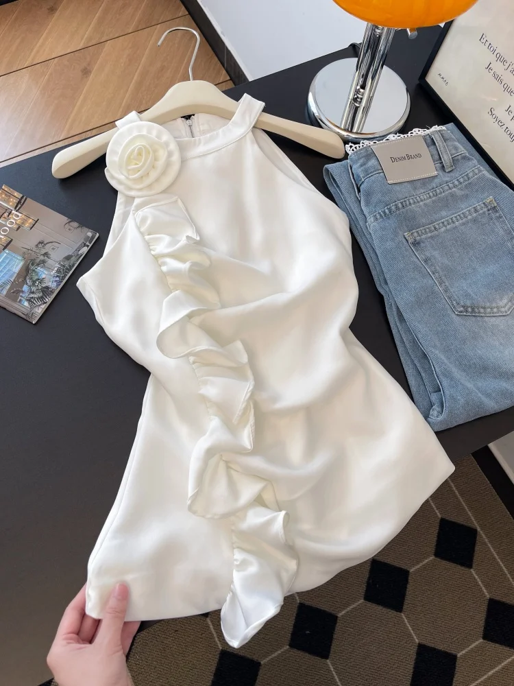 

Clothland Women Sweet Ruffled Halter Blouse Sleeveless Zipper White Black Shirt Female Fashion Casual Tops Mujer WA376