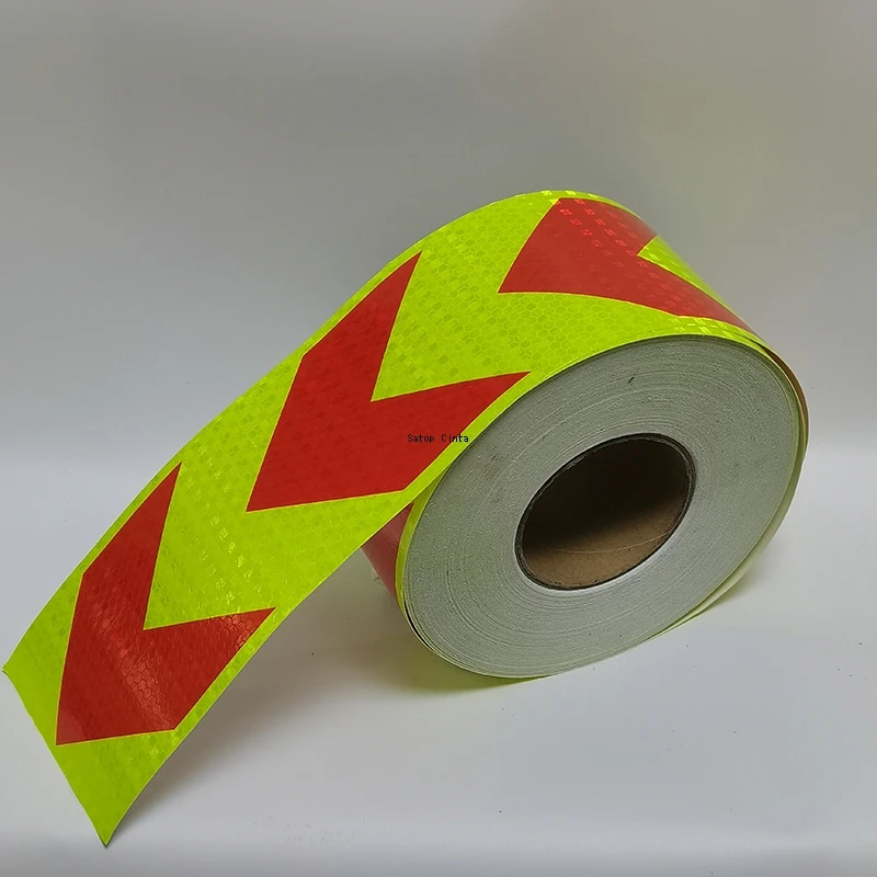 Adesivi riflettenti ad alta intensità Striscia impermeabile Fluorescente Giallo-Rosso 10 cm * 5 m Nastro adesivo per visibilità freccia per camion auto