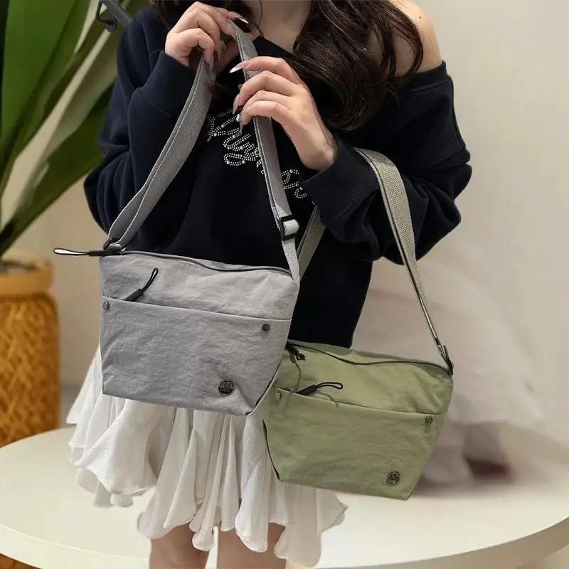 

Women's Commuting Casual Nylon Shoulder Bag; Solid Color Crossbody Tote with Large Capacity; Ideal Present.