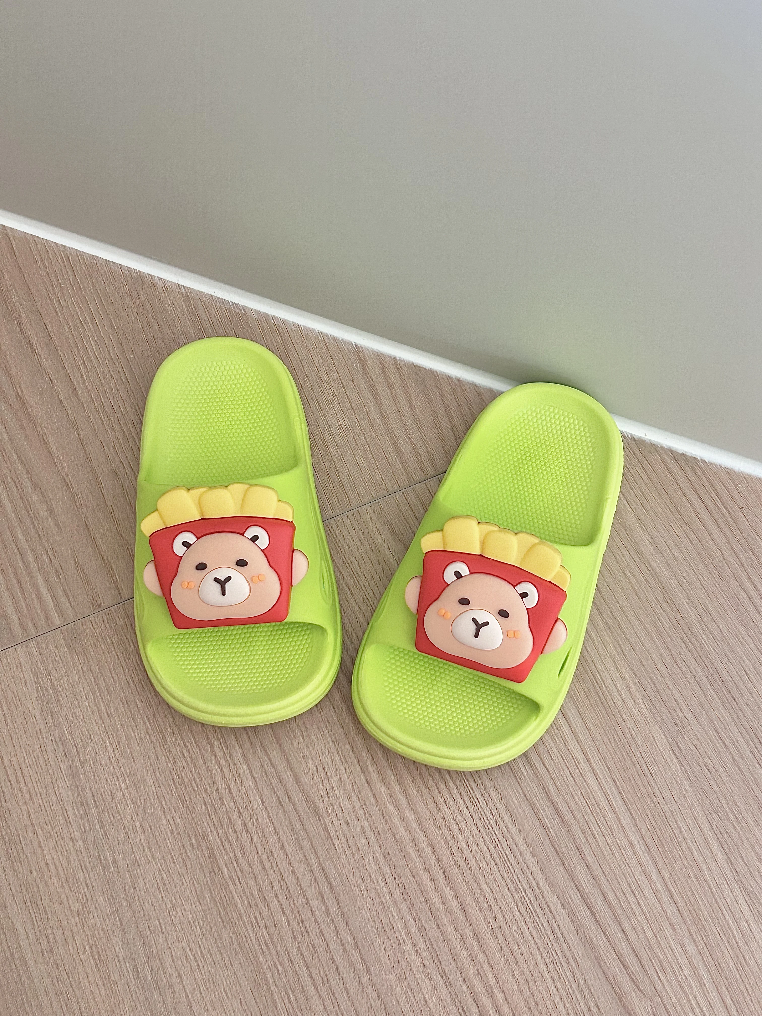 

2026 New Style Unisex Kids Bear Slippers, Indoor and Outdoor Flip Flops