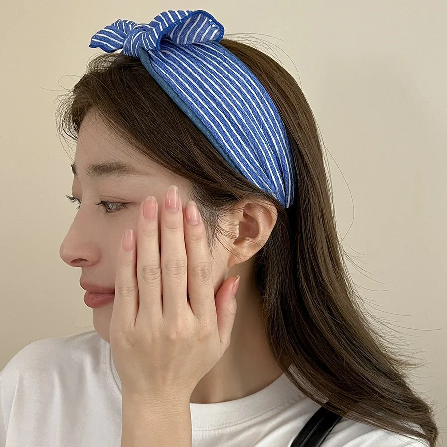 عصابة رأس مخططة باللون الأزرق للنساء، ربطة شعر عصرية غير قابلة للانزلاق لملحقات تصفيف الشعر الرقيق