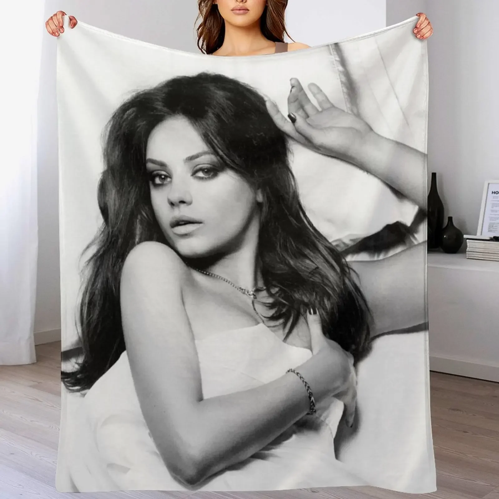 

New hot mila Throw Blanket Decorative Sofa Luxury Designer christmas gifts Blankets