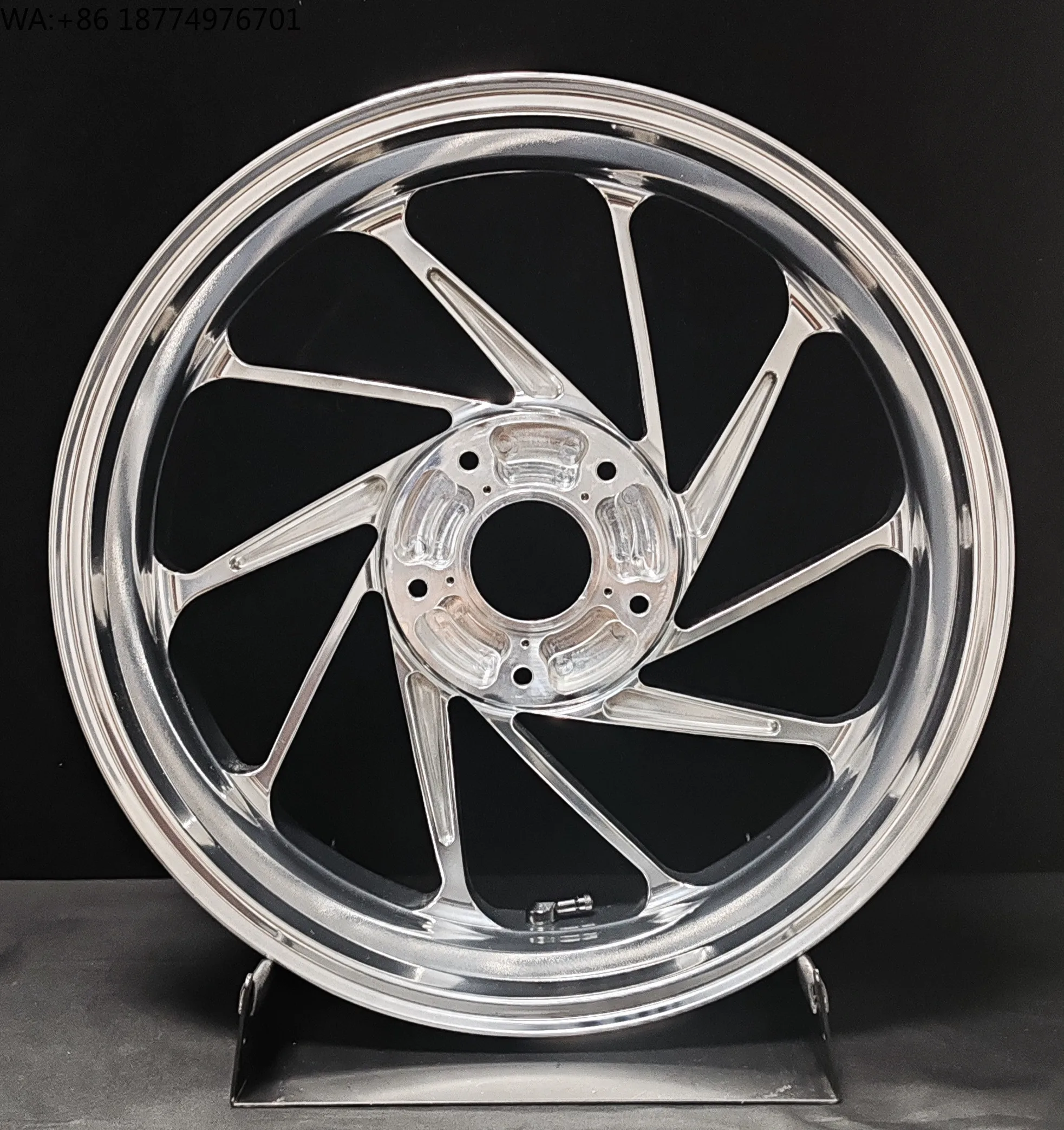 

Suitable for Latte RNINET Modified Wheels Made in China Forged Aluminium Alloy T6 6061 Motorcycle Hub Wheel